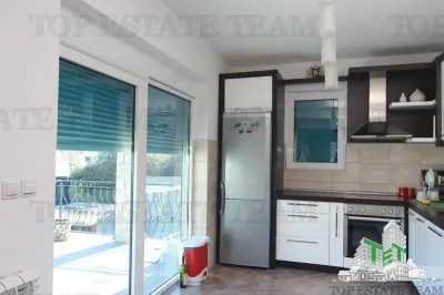 Villa en Venta en Kotor, Montenegro - foto 8