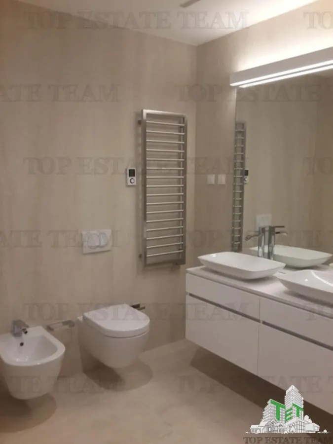 Apartamento en Venta en Budva, Montenegro - foto 8