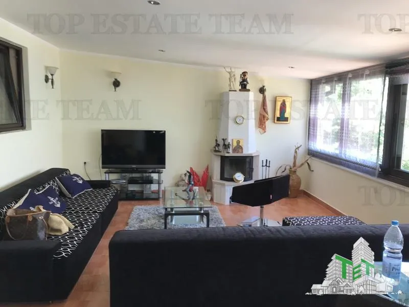Villa for Sale in Kotor, Montenegro - foto 7