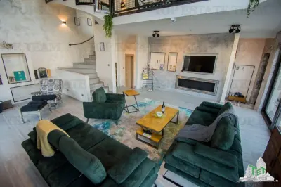 Villa en Venta en Kotor, Montenegro - foto 2
