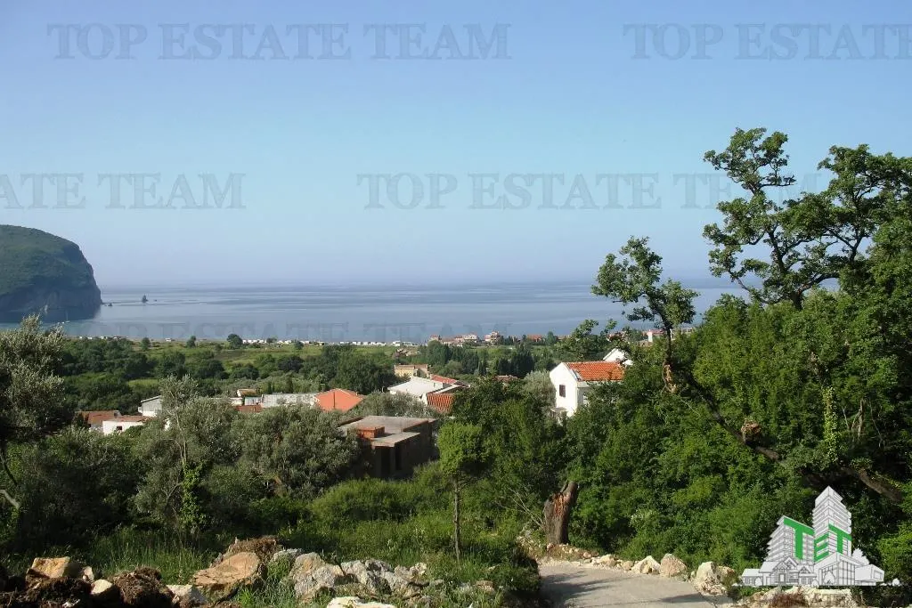 Building Land for Sale in Budva, Montenegro - foto 1