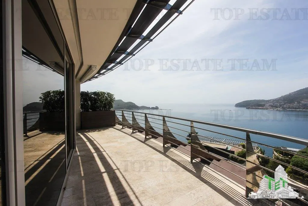 Apartment for Sale in Budva, Montenegro - foto 1