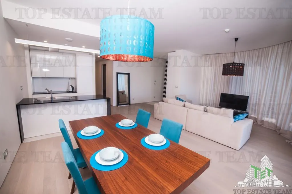 Appartement à Vendre à Budva, Monténégro - foto 2