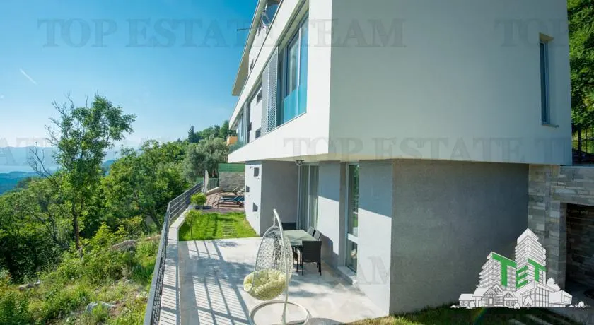 Villa for Sale in Kotor, Montenegro - foto 9