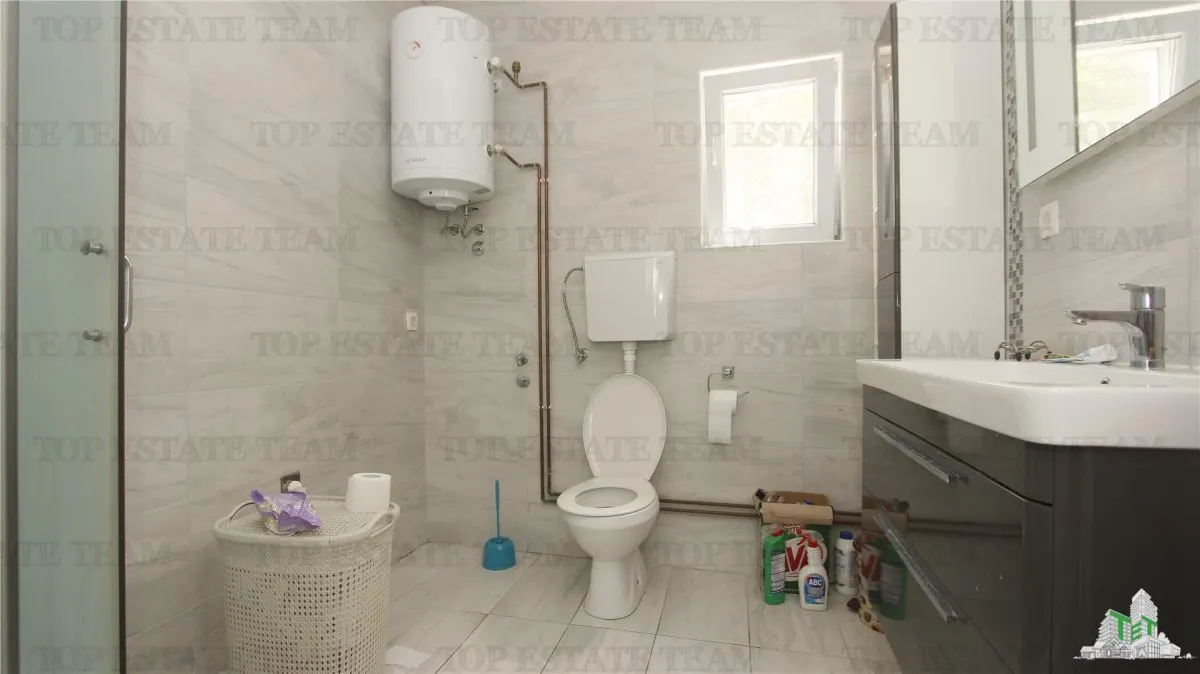 Villa for Sale in Kotor, Montenegro - foto 9