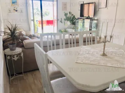 Apartment for Sale in Herceg-Novi, Montenegro - foto 4