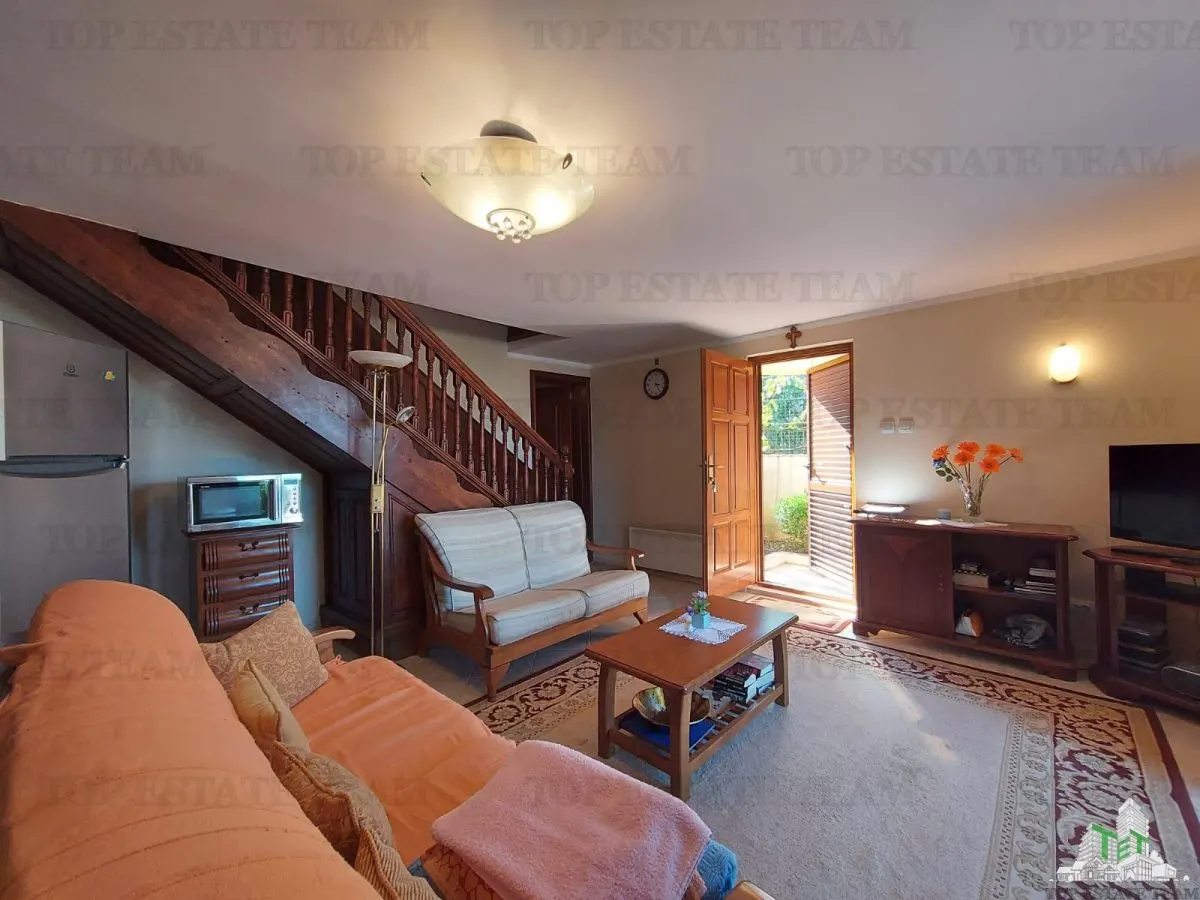 Villa for Sale in Tivat, Montenegro - foto 2