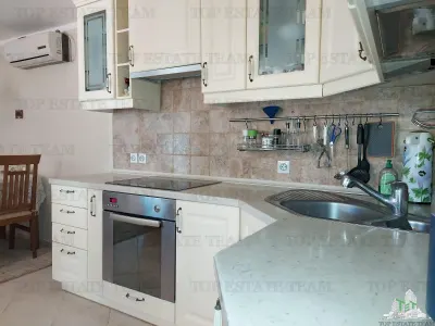Villa for Sale in Tivat, Montenegro - foto 5
