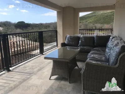 Villa for Sale in Kotor, Montenegro - foto 6