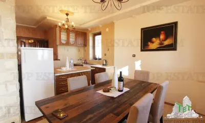 Villa en Venta en Budva, Montenegro - foto 25
