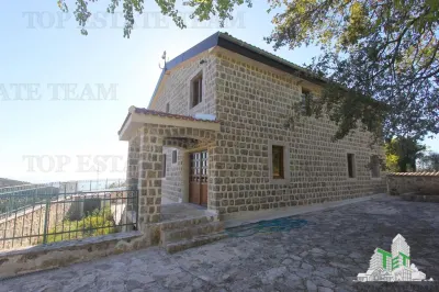 Villa en Venta en Budva, Montenegro - foto 4