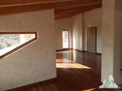 Appartement à Vendre à Budva, Monténégro - foto 3