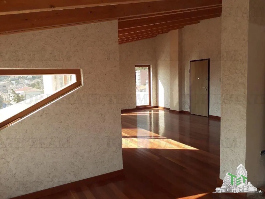 Appartement à Vendre à Budva, Monténégro - foto 3