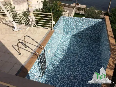 Villa en Venta en Kotor, Montenegro - foto 14