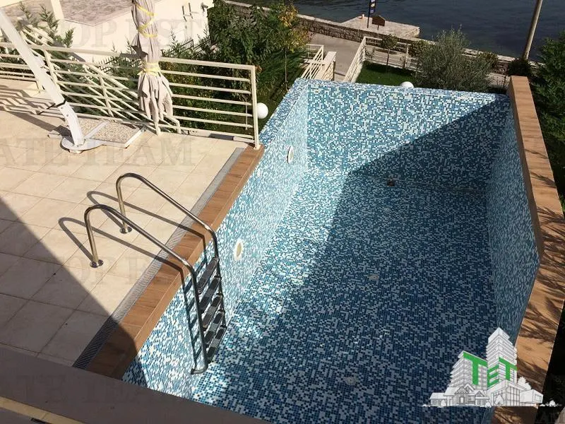 Villa en Venta en Kotor, Montenegro - foto 14