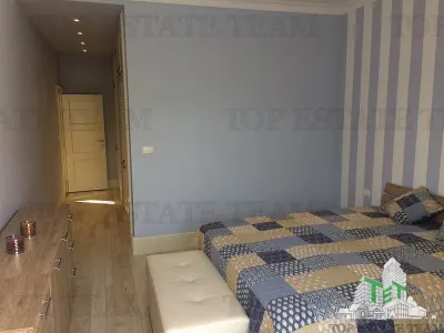 Villa en Venta en Kotor, Montenegro - foto 7