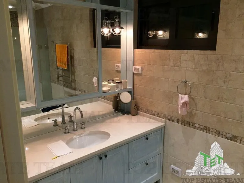 Villa en Venta en Kotor, Montenegro - foto 10