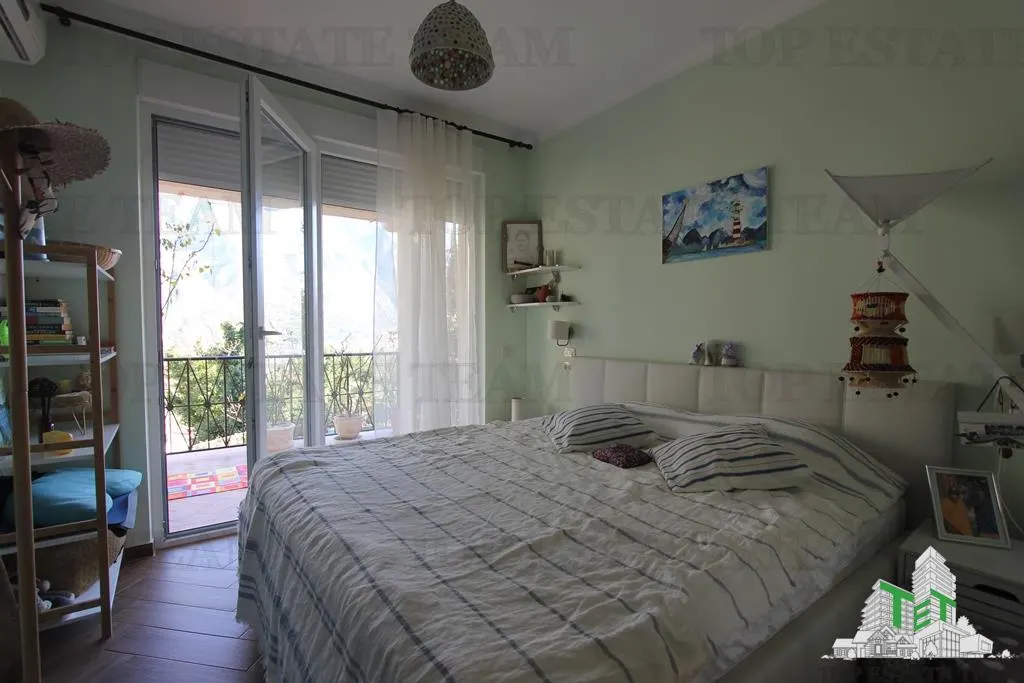 Villa à Vendre à Kotor, Monténégro - foto 6