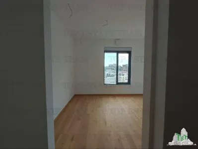 Appartement à Vendre à Budva, Monténégro - foto 12