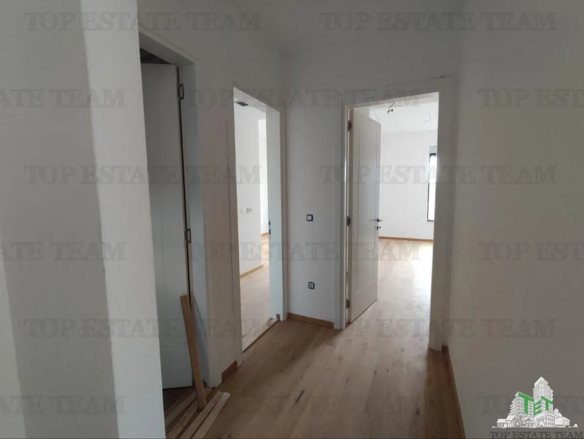 Appartement à Vendre à Budva, Monténégro - foto 17