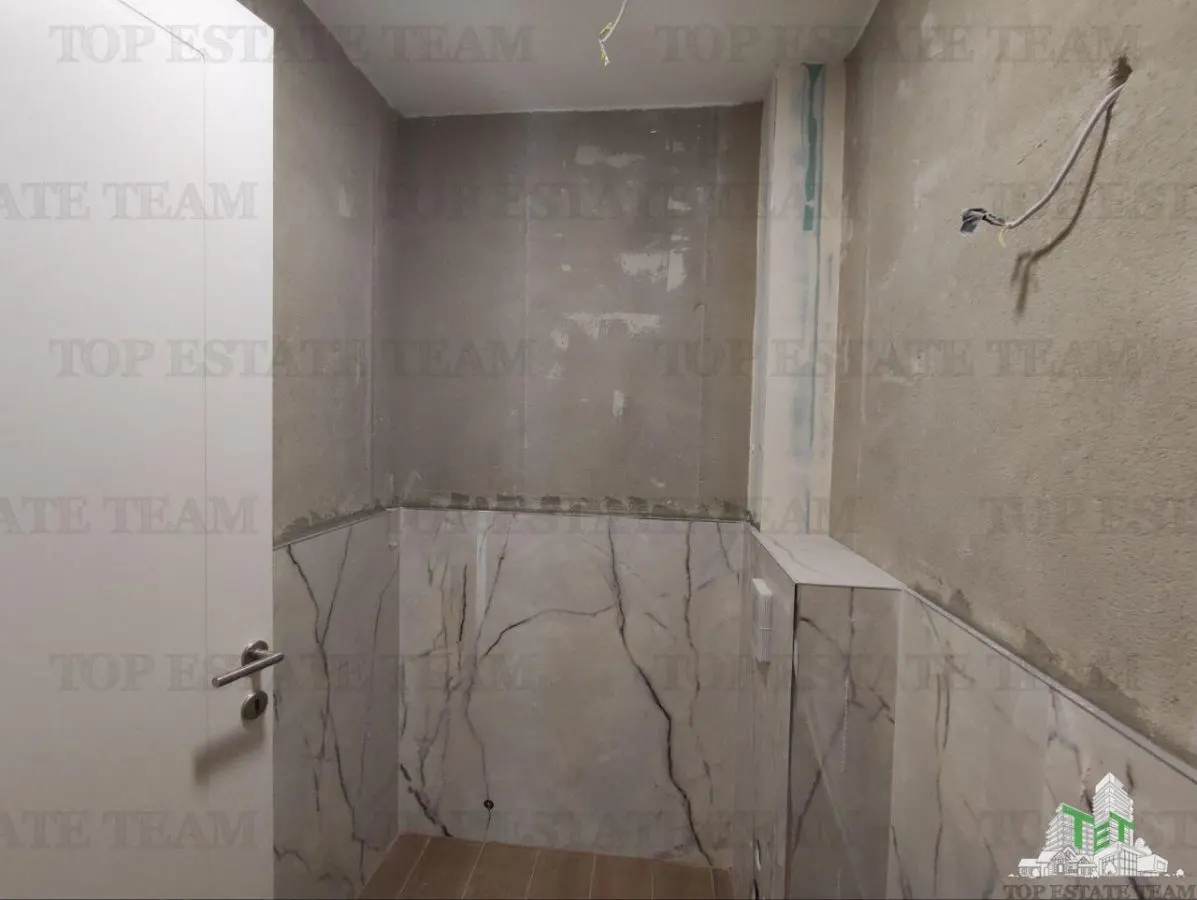 Appartement à Vendre à Budva, Monténégro - foto 22