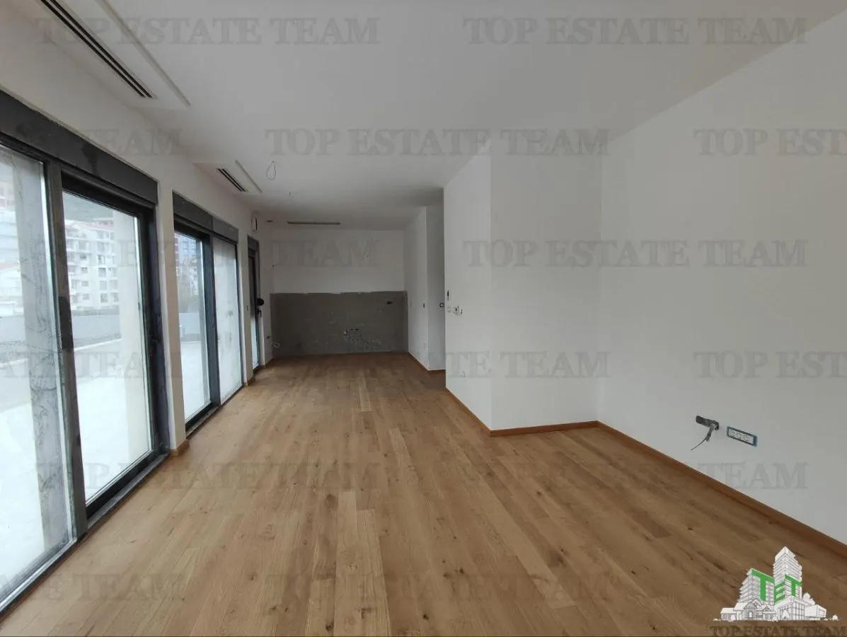 Appartement à Vendre à Budva, Monténégro - foto 4