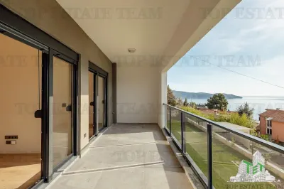 Apartment for Sale in Herceg-Novi, Montenegro - foto 18