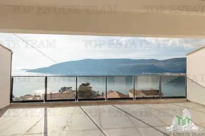 Apartment for Sale in Herceg-Novi, Montenegro - foto 22