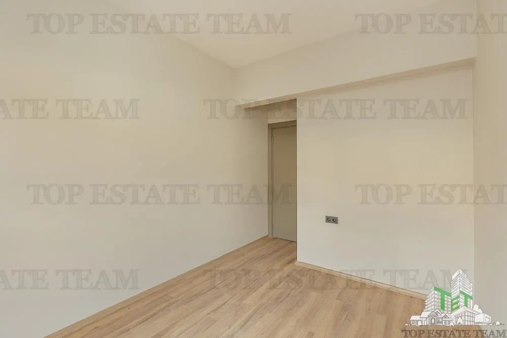 Apartment for Sale in Herceg-Novi, Montenegro - foto 5