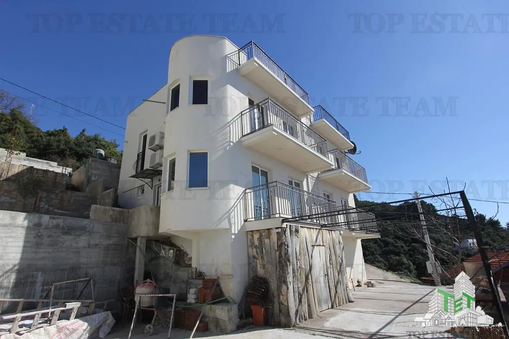 Villa for Sale in Bar, Montenegro - foto 9