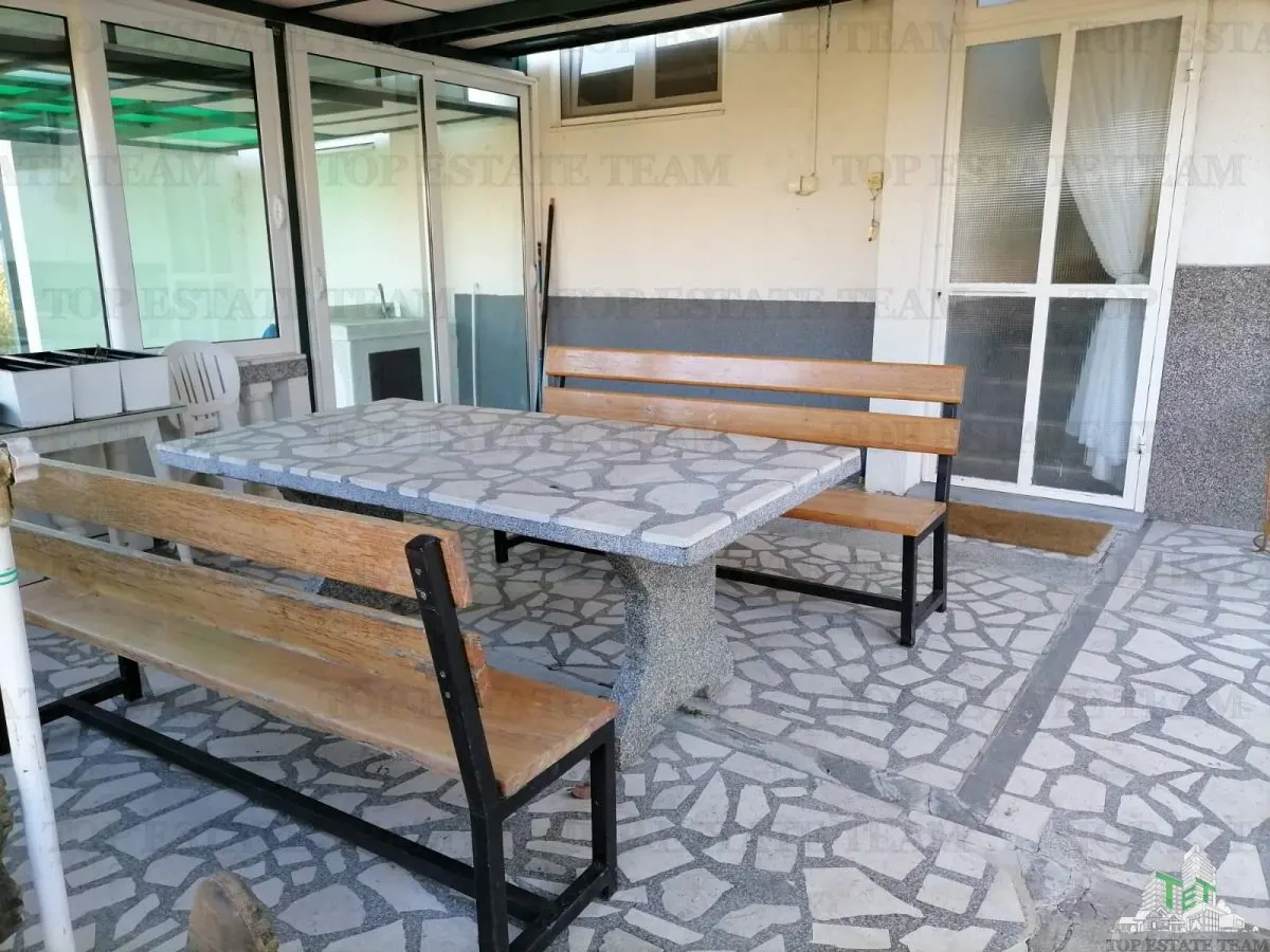 Villa en Venta en Bar, Montenegro - foto 9