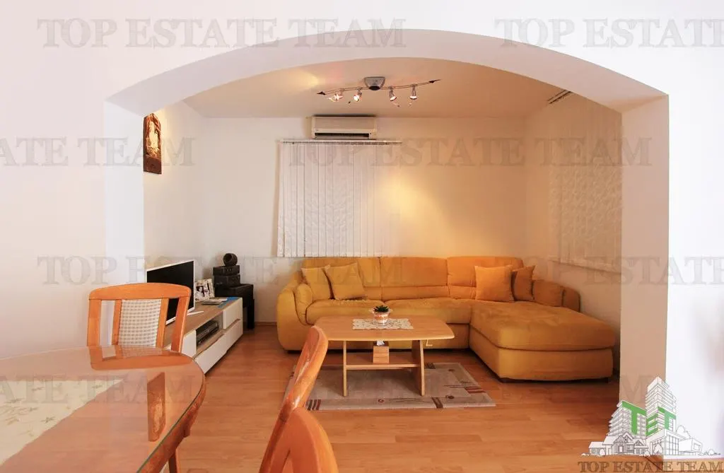 Villa for Sale in Bar, Montenegro - foto 2