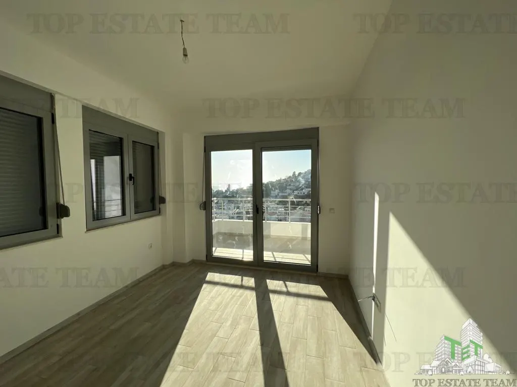 Appartement à Vendre à Ulcin, Monténégro - foto 2