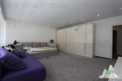 Appartement à Vendre à Budva, Monténégro - foto 4