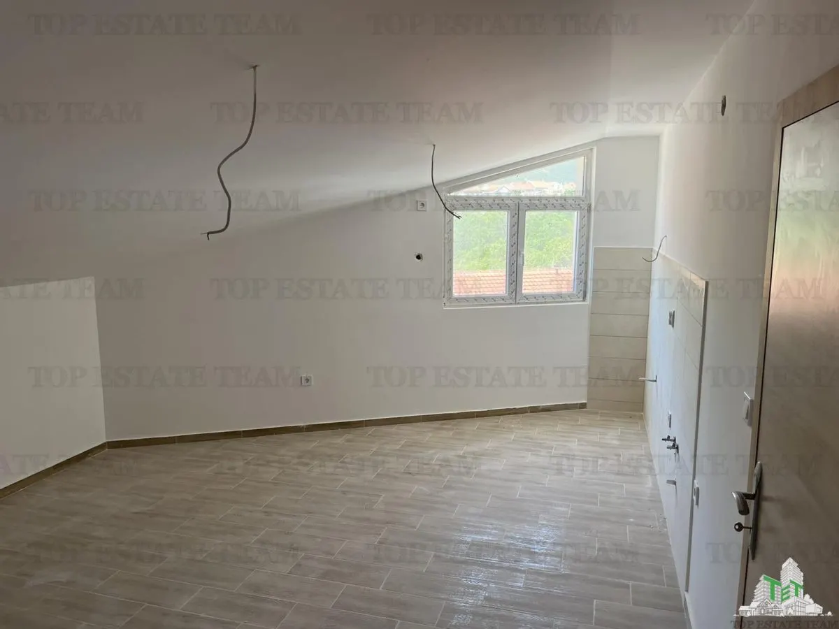 Apartamento en venta en Herceg-Novi, Montenegro - foto 5