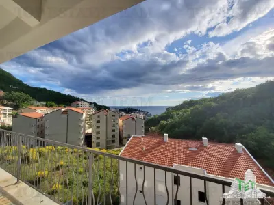 Appartement à Vendre à Budva, Monténégro - foto 3