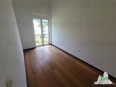 Appartement à Vendre à Budva, Monténégro - foto 4