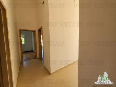 Appartement à Vendre à Budva, Monténégro - foto 5