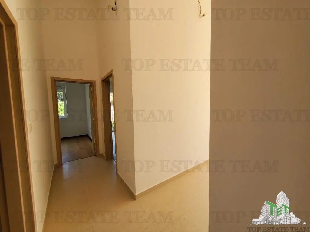 Appartement à Vendre à Budva, Monténégro - foto 5
