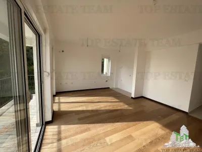 Appartement à Vendre à Budva, Monténégro - foto 6