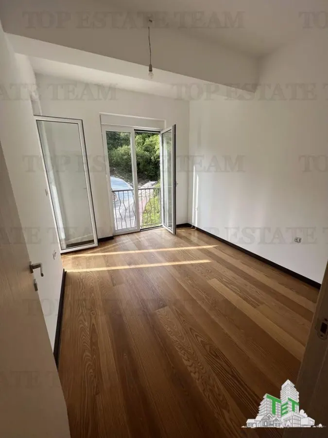 Appartement à Vendre à Budva, Monténégro - foto 8
