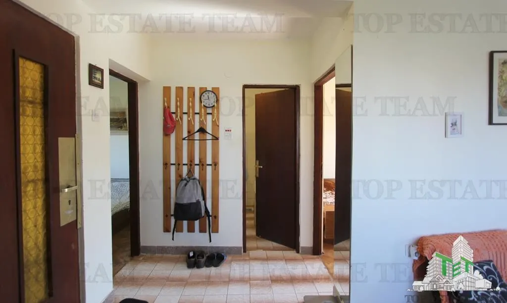 Villa for Sale in Bar, Montenegro - foto 5