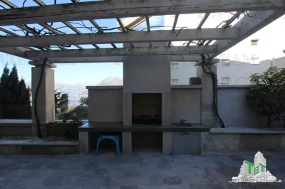 Villa en Venta en Bar, Montenegro - foto 5