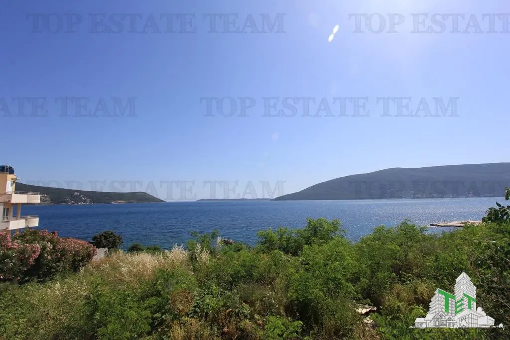 Apartment for Sale in Herceg-Novi, Montenegro - foto 3
