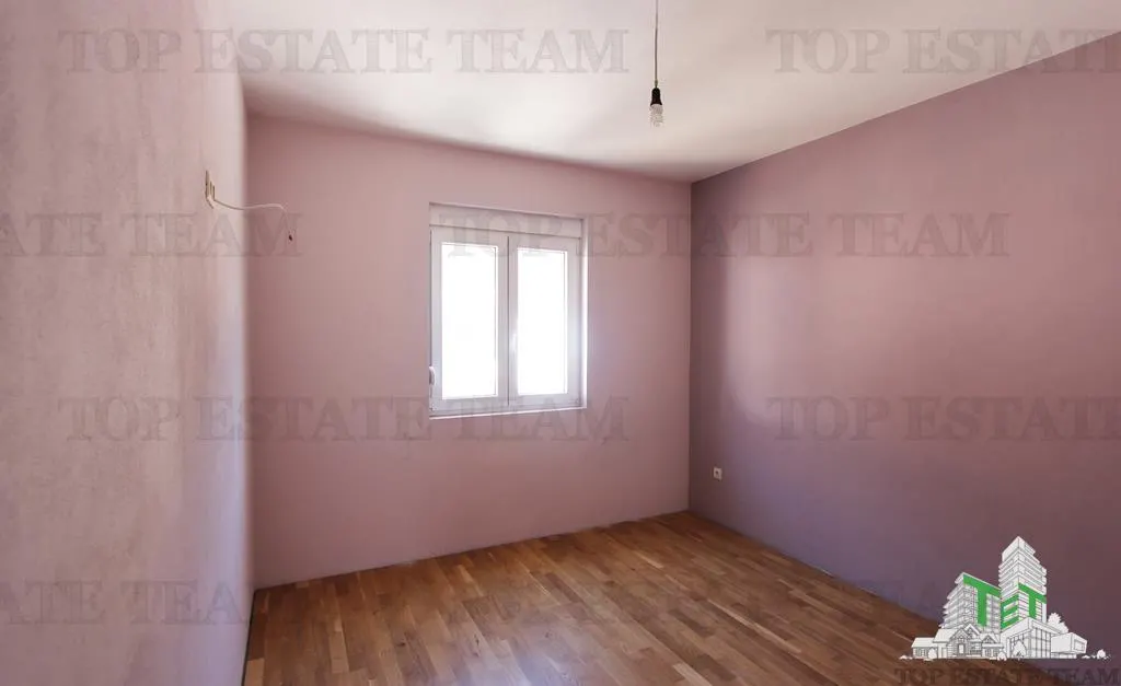 Villa for Sale in Bar, Montenegro - foto 4