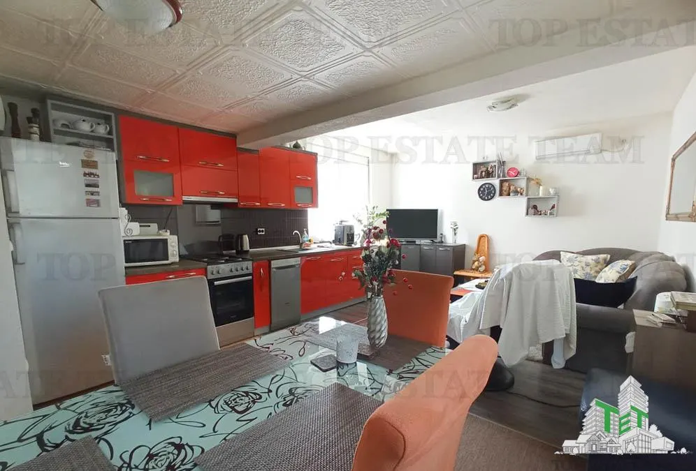 Villa for Sale in Bar, Montenegro - foto 1
