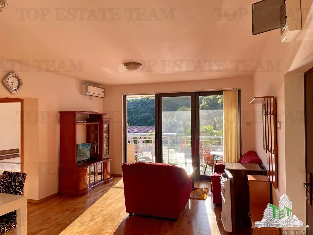 Appartement à Vendre à Budva, Monténégro - foto 1