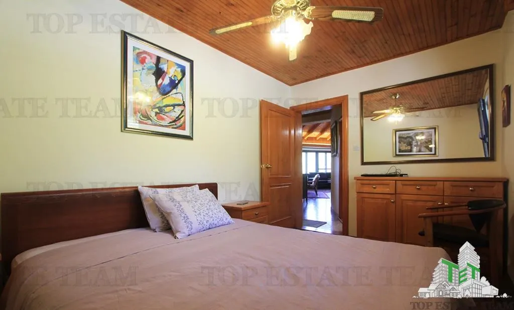 Villa en Venta en Budva, Montenegro - foto 22