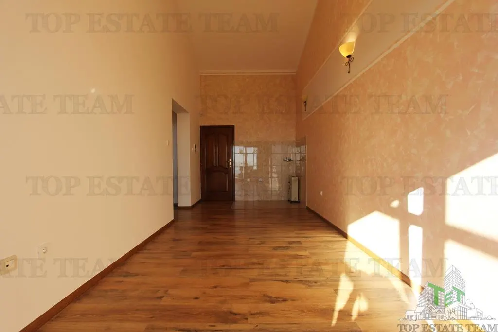Villa en Venta en Budva, Montenegro - foto 20