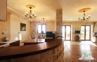 Villa en Venta en Budva, Montenegro - foto 8